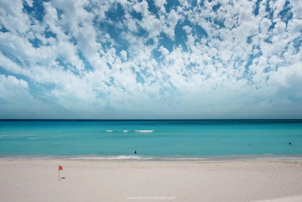 Estudio 1A Sobre Hermosa Playa, Excelente Opcion Cancun 0*,