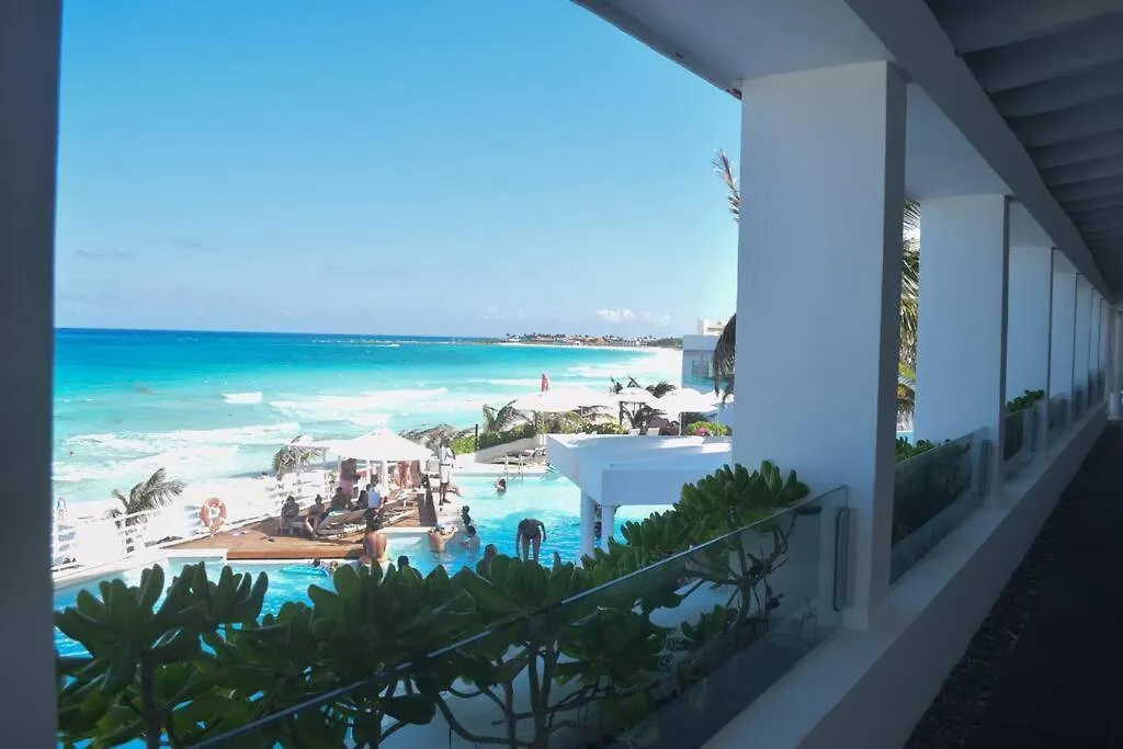 Estudio 1A Sobre Hermosa Playa, Excelente Opcion Cancun